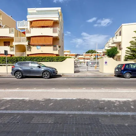 Via Lido Appartamento *
